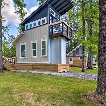 Modern Starkville Tiny Home Near Dining And Msu Bagian luar foto