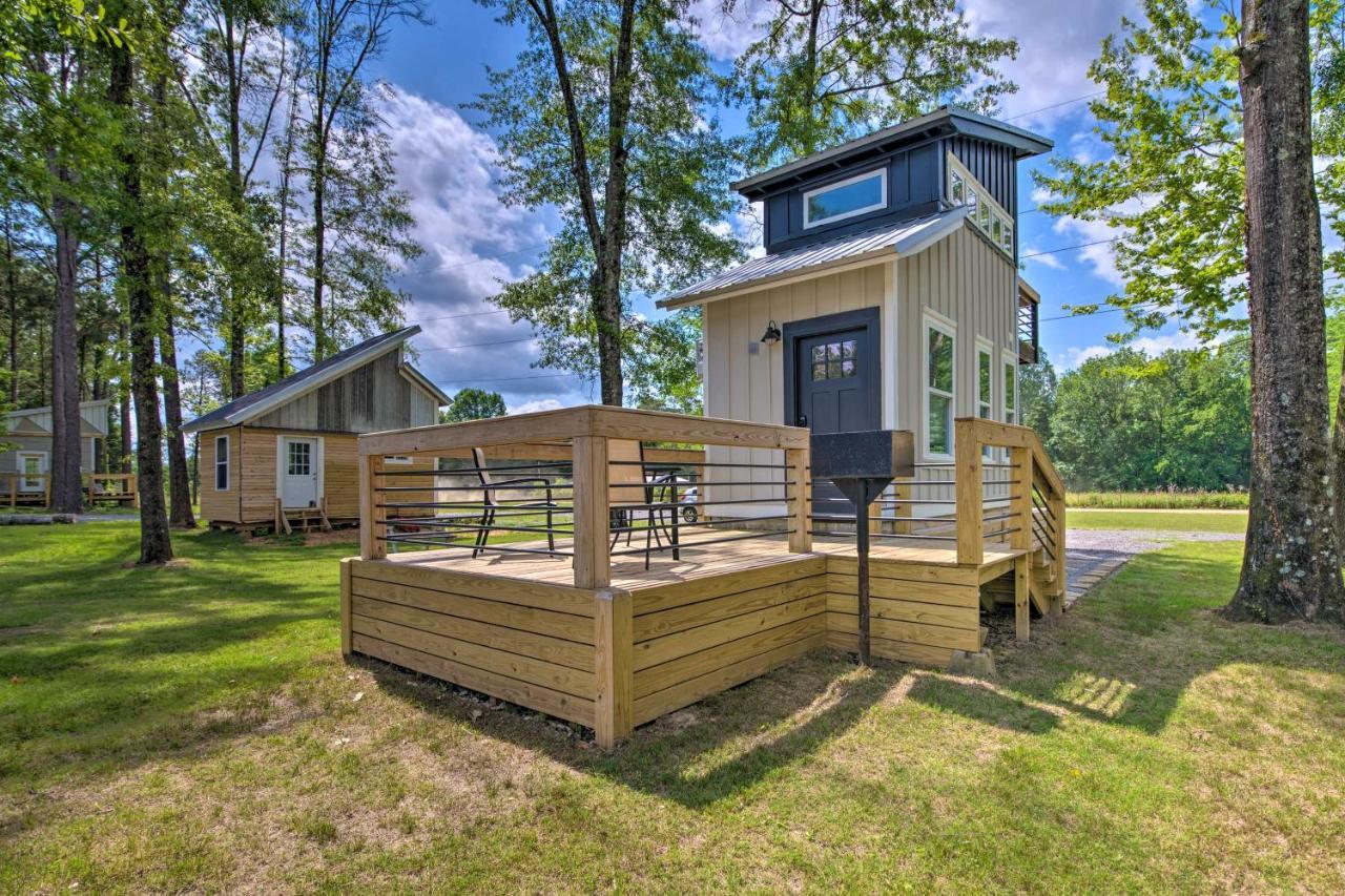 Modern Starkville Tiny Home Near Dining And Msu Bagian luar foto